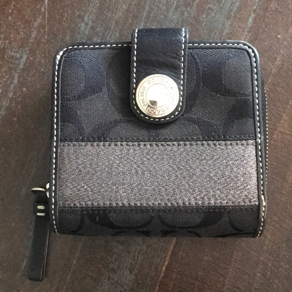 Coach wallet